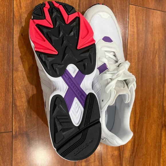 Adidas Yung 96 Sneaker - Picture 3 of 5